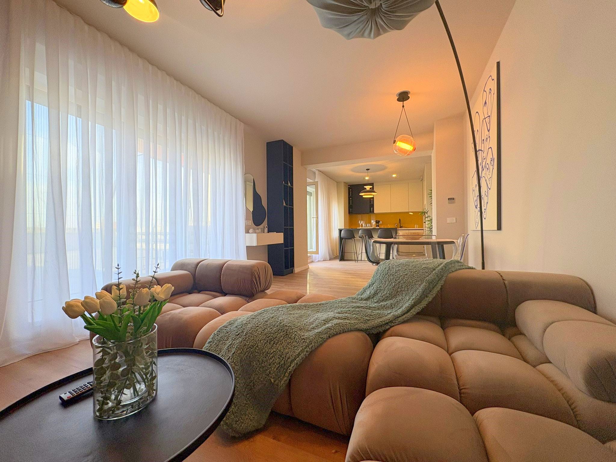 Penthouse amenajat modern, parcare inclusa - City of Mara — fotografia 1