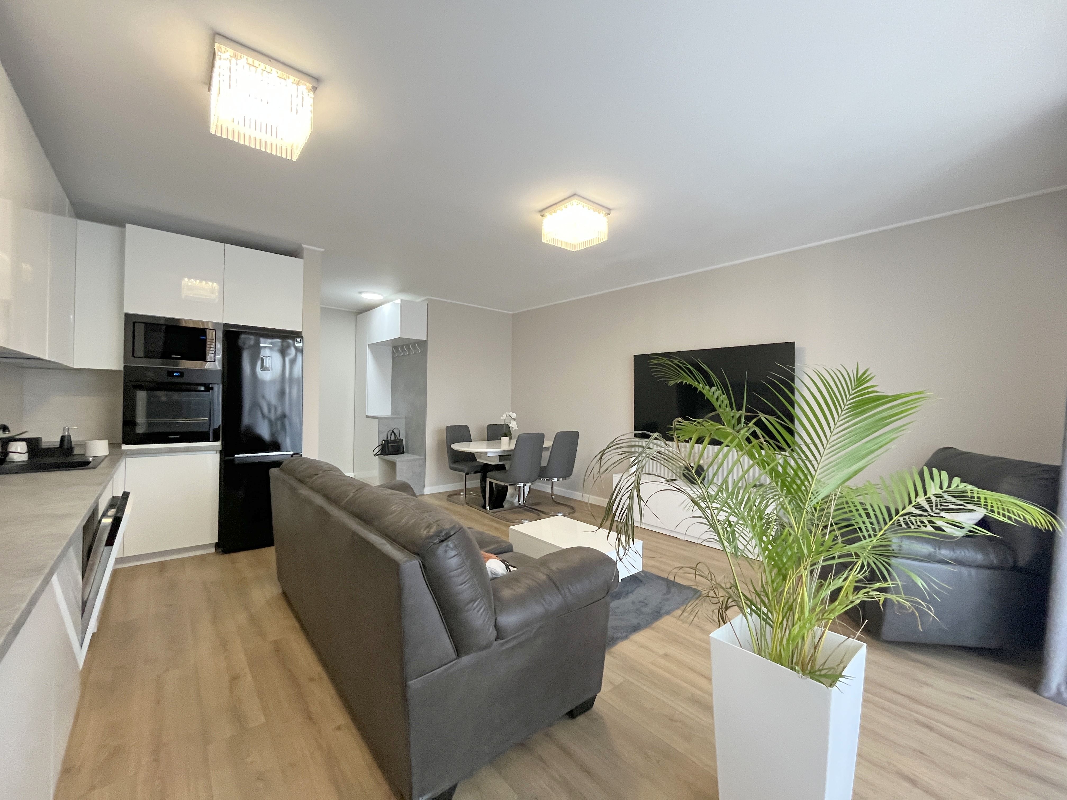 Apartament de inchiriat -2 camere + parcare — fotografia 3