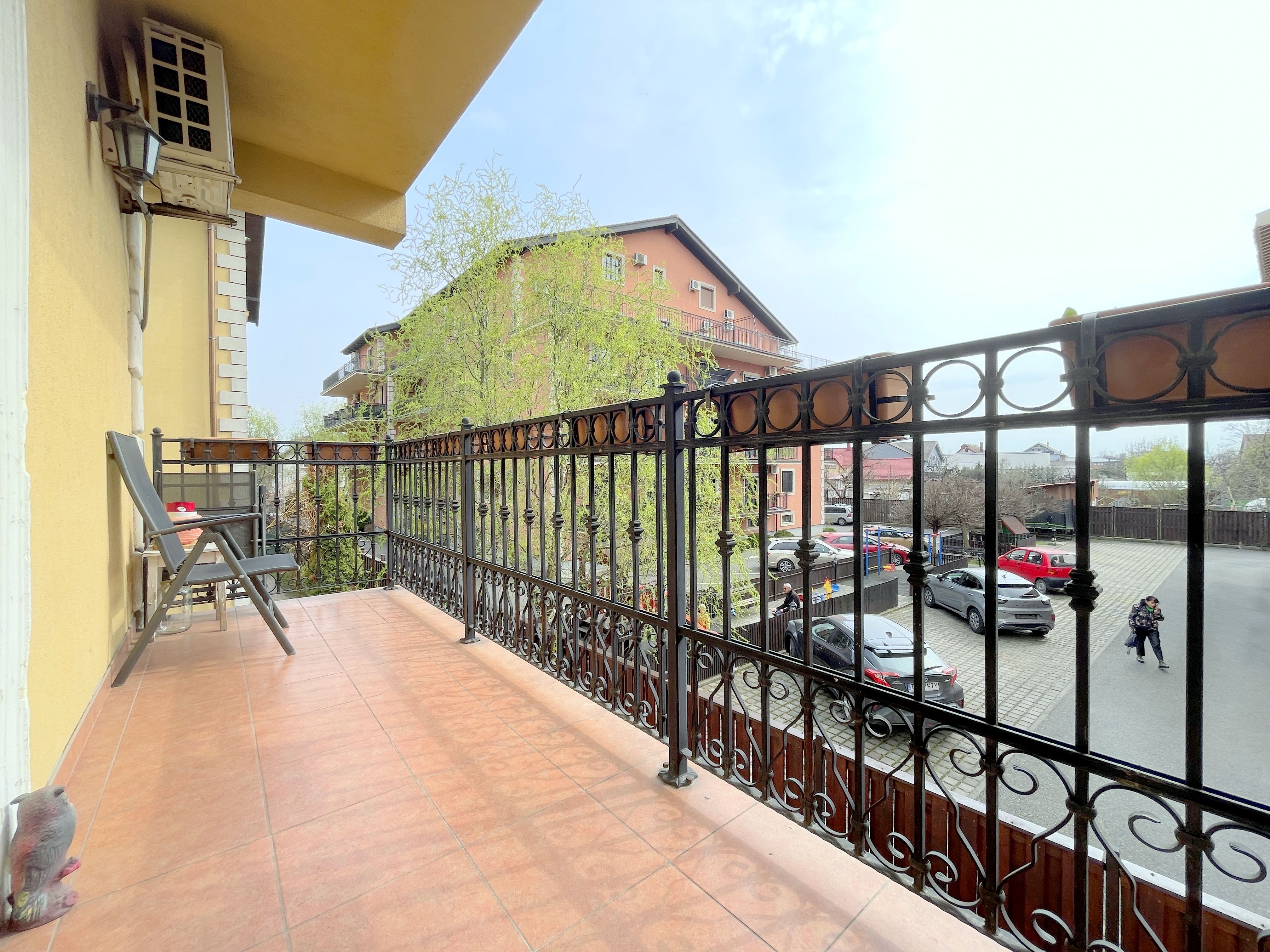Apartament 3 camere - zona Mircea cel Batran — fotografia 3