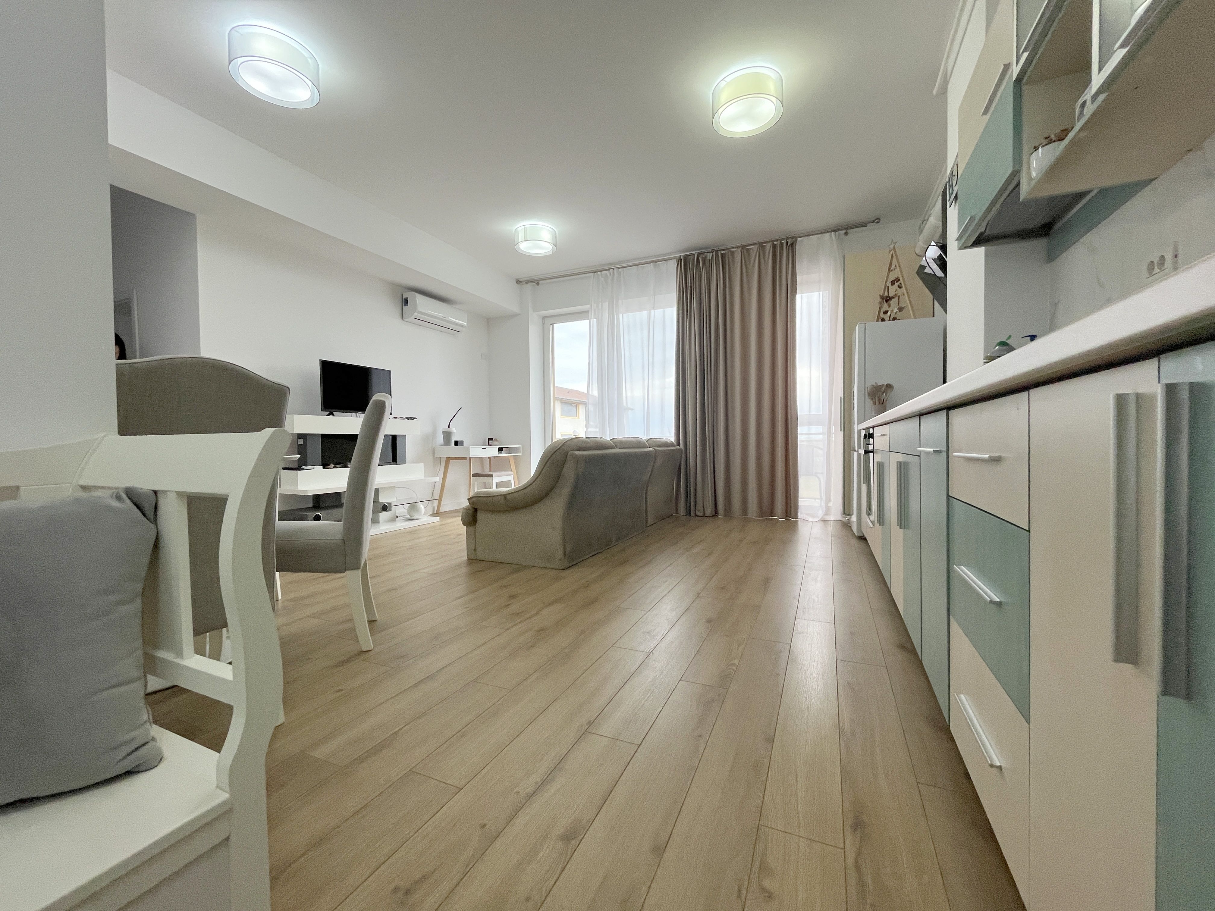 De inchiriat apartament cu 2 camere + loc de parcare - Giroc intrare — fotografia 1