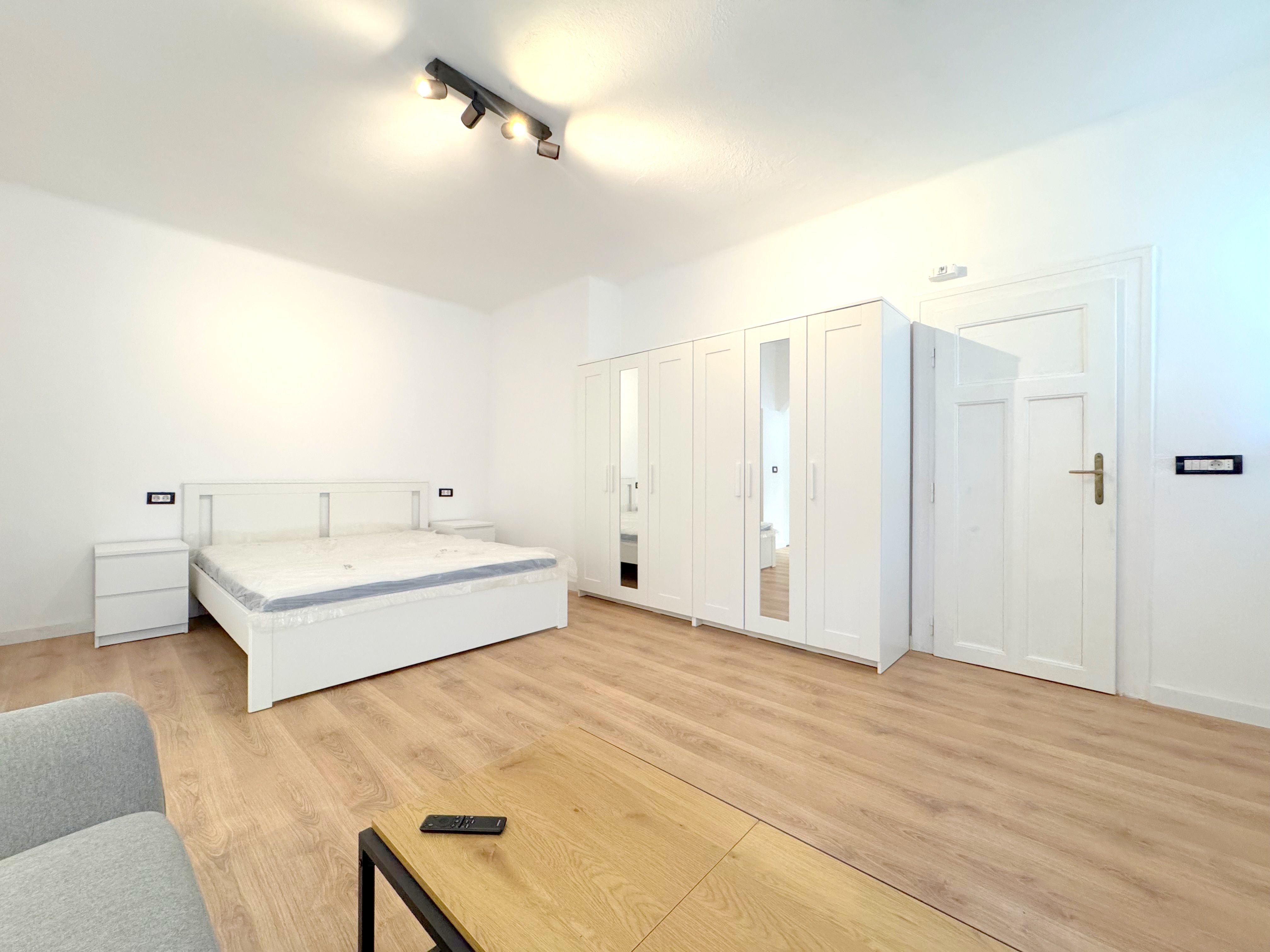 Apartament de inchiriat-zona Balcescu Timisoara — fotografia 3